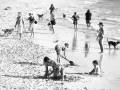 006-Print-Mono-Nadine-Henley-Gold-Hot-day-at-the-beach
