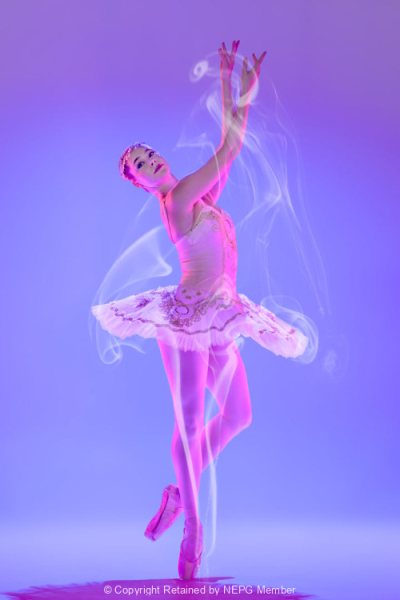 Print-Colour-Pink-Colin-White-Gold-Distinction