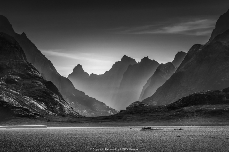 Print-Mono-Morning-Light-Max-Maujean-Gold