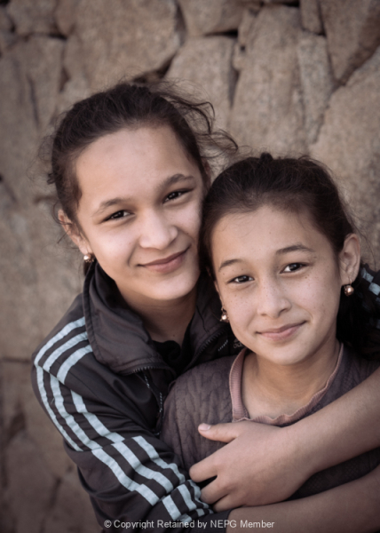 Projected-Subject-Siblings-Anne-Mead-Silver