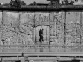 Projected-Mono-Werner-Tubbe-Hole-In-The-Berlin-Wall-Bronze