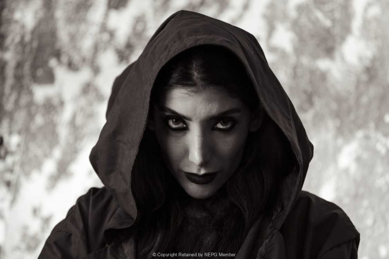 Projected-Mono-Silver-Wayne-Berriman-The-Witching-Hour