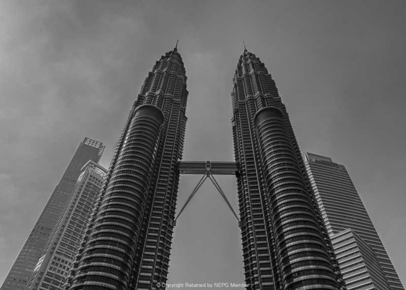 Projected-Mono-Bronze-Ron-Jackson-Twin-Towers